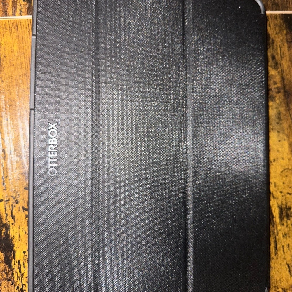 OtterBox Black Tablet Case